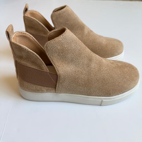 Camel High-Top Slip On Sneaker - Picture 3 of 12